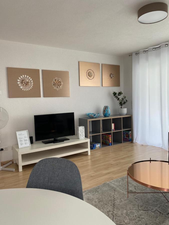 Gemuetliches City Apartment Friedrichshafen Bagian luar foto