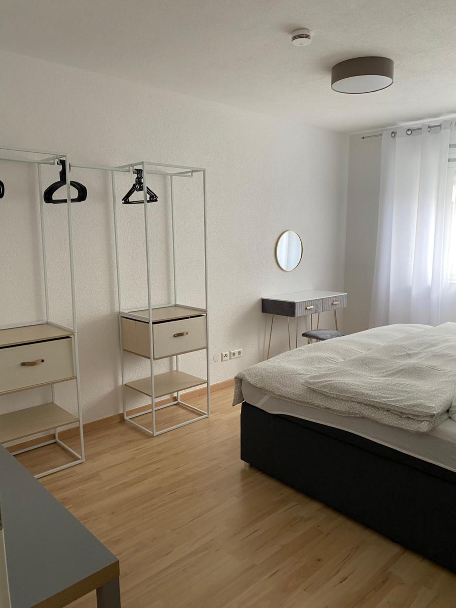 Gemuetliches City Apartment Friedrichshafen Bagian luar foto